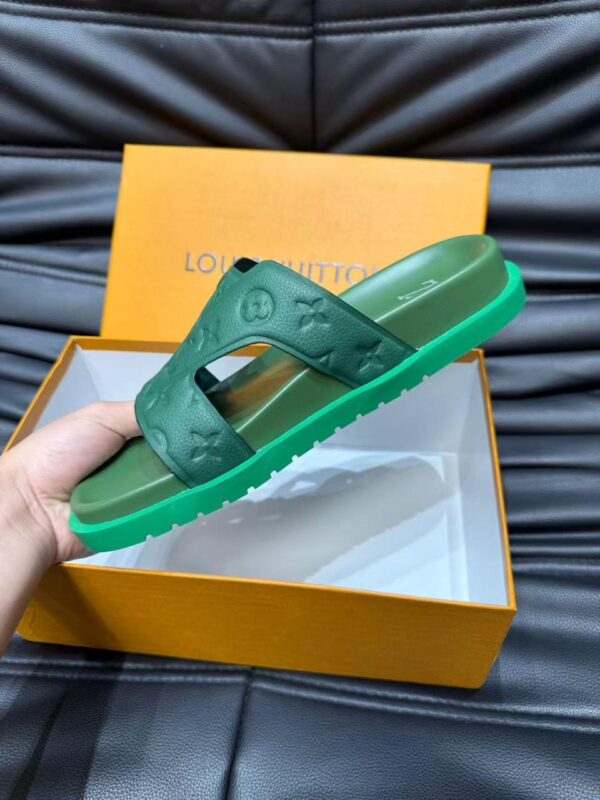 Louis Monogram Luxe Slides - Image 14