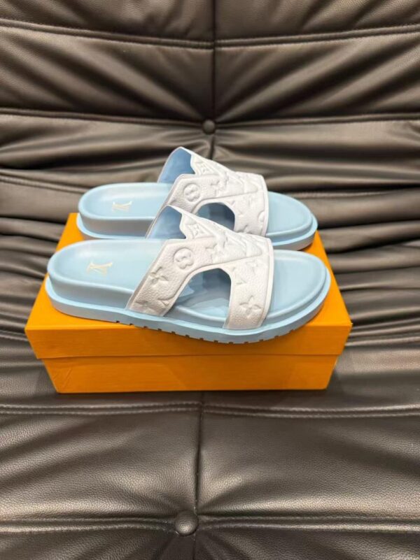 Louis Monogram Luxe Slides - Image 18