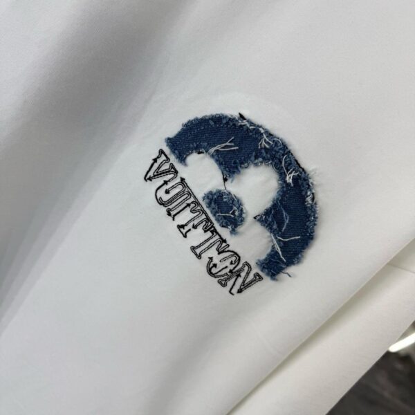 DENIM PATCH CREWNECK TEE - Image 4