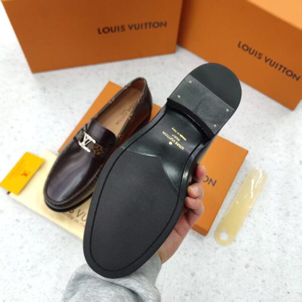 PATENT LEATHER LOAFER MONOGRAM STRAP - Image 4