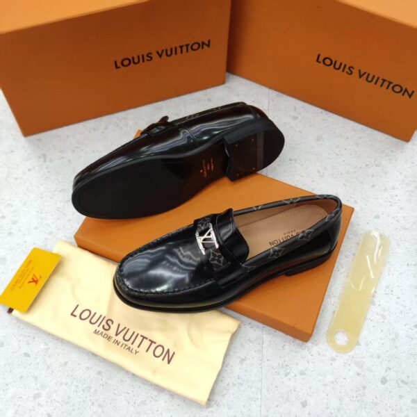 PATENT LEATHER LOAFER MONOGRAM STRAP - Image 13