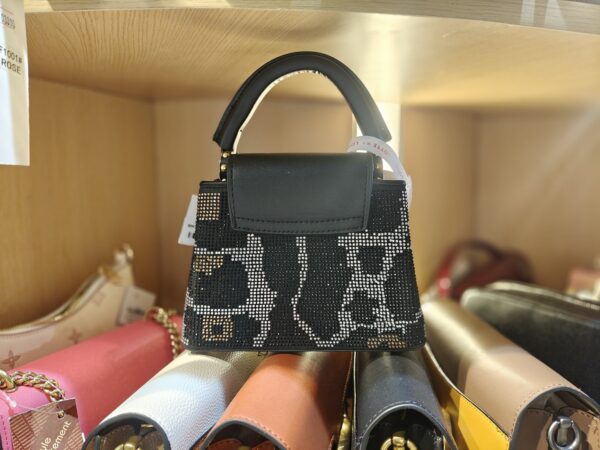 MINI CAPUCINES HAND BAG - Image 4