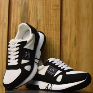 ARM BLK/WHIT SNEAKER
