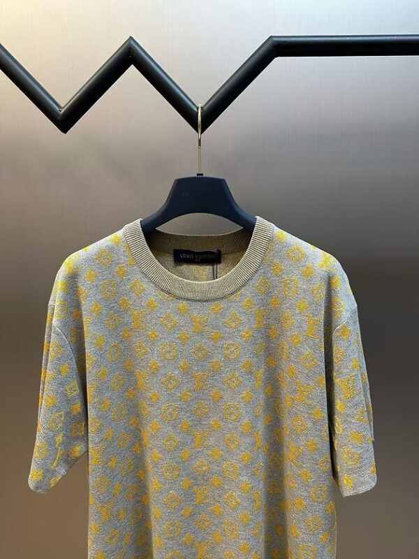 GREY MONOGRAM KNIT CREW NECK - Image 5