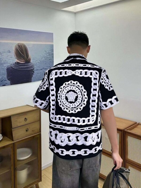 CHAIN PRINT SHIRT - Image 2