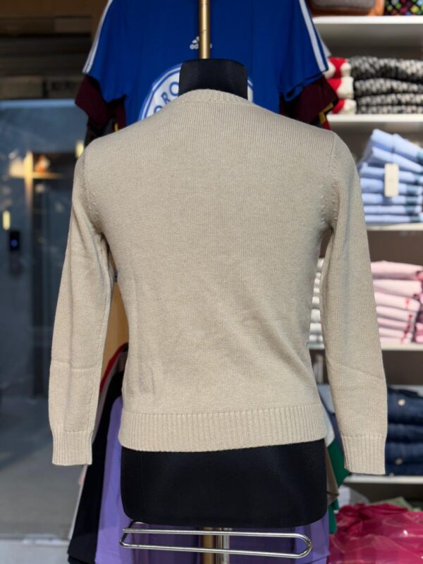 MODEL SHE BEAR PULLOVER - Image 2