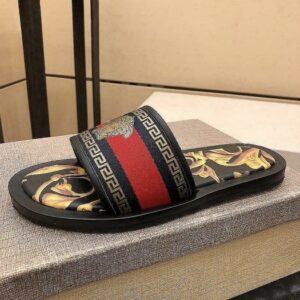 RED MEDUSA SLIDES