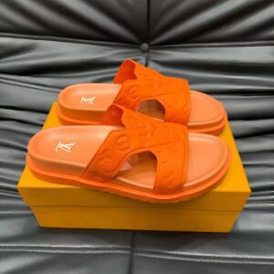 Louis Monogram Luxe Slides
