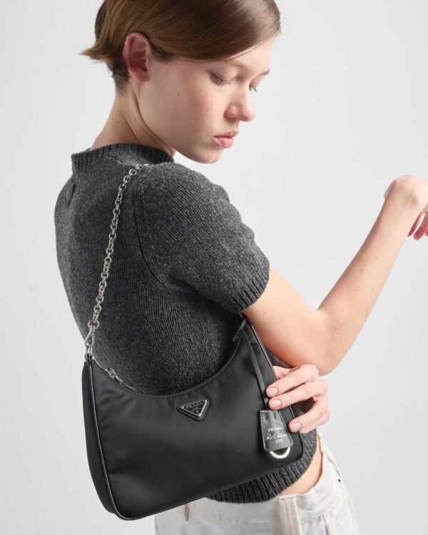 RE EDITION SHOULDER BAG - Image 19