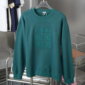 WAVY EMBROIDERED SWEATSHIRT