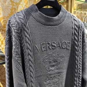 MEDUSA CABLE KNIT SWEATER