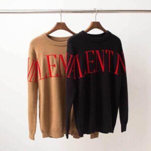 INTARSIA LOGO KNIT