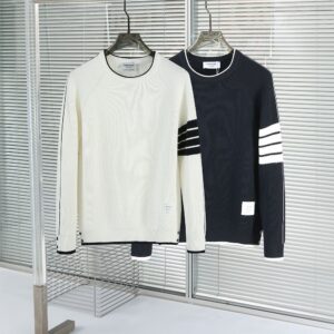 SLEEVE STRIPED PULLOVER