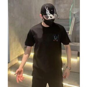 TIMELESS BAROQUE TEE