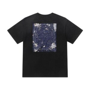 BACK PATCH CREW NECK