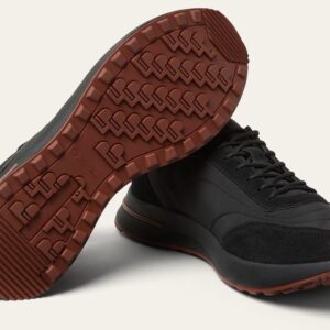 WEEKEND WALK SNEAKER