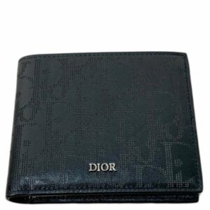 SIGNATURE MONOGRAM WALLET