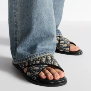 ALIAS SANDAL