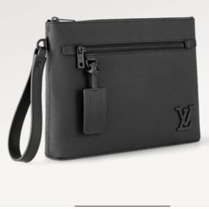 ALL BLACK POUCH
