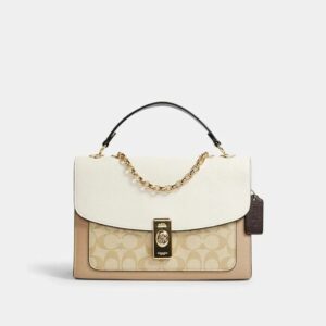 CLASSIC MONOGRAM FLAP BAG