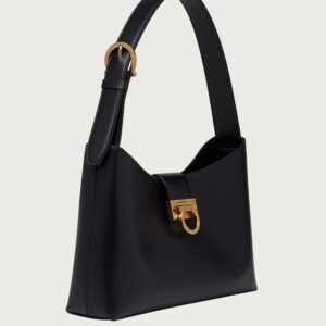 CLASSIC LOCK SHOULDER BAG