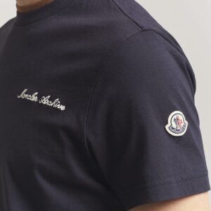 SIGNATURE ESSENTIAL TEE