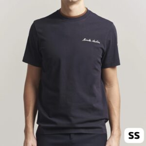 SIGNATURE ESSENTIAL TEE