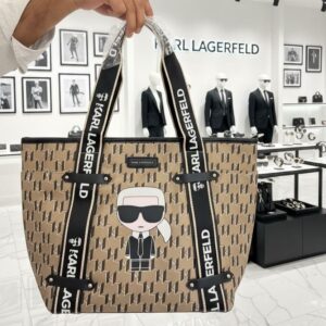 CLASSIC CITY TOTE