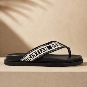 CD SLIPPERS